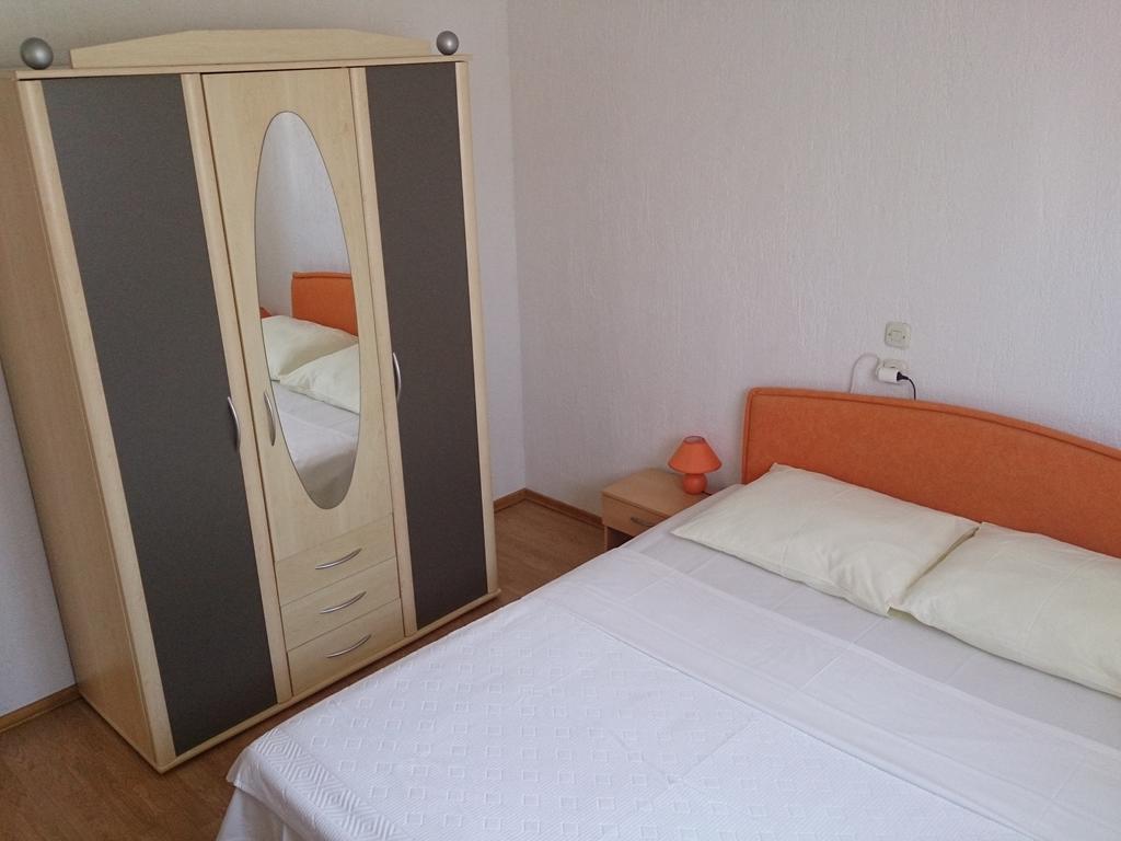 Apartments Valentino Supetarska Draga Habitación foto